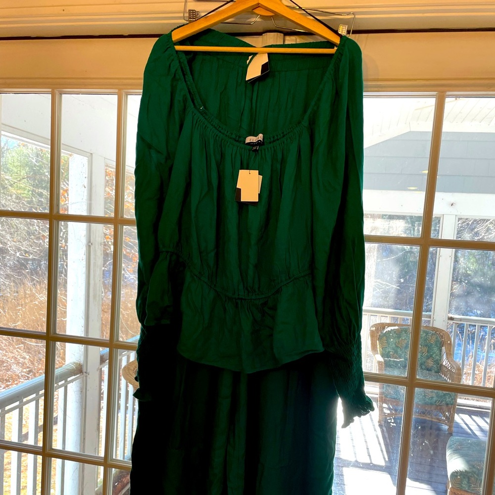 NWT Eloquii 2-piece hunter green set, off shoulder, wide pants, 22/24
